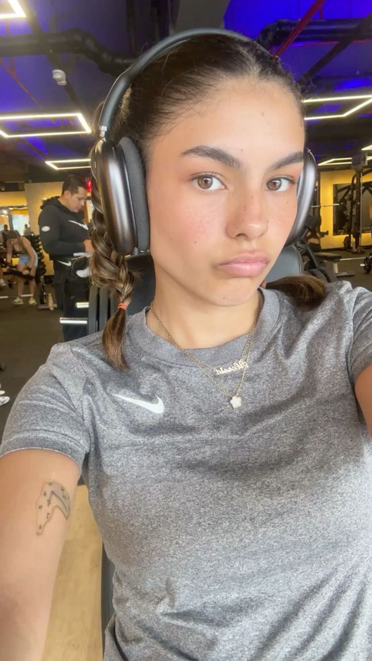 Foto de la reseña de Alessita sobre AirPods Max- Edición Limitada